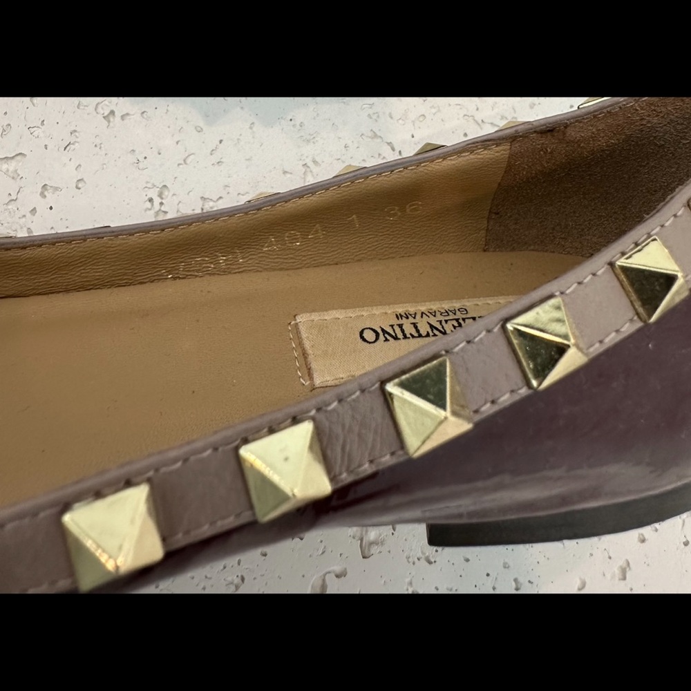 VALENTINO ROCKSTUD FLATS - Picture 13 of 15